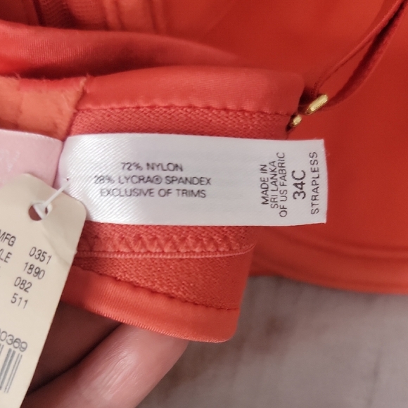 Victoria's Secret Vibrant Coral and Red Bra 32C - Picture 6 of 8